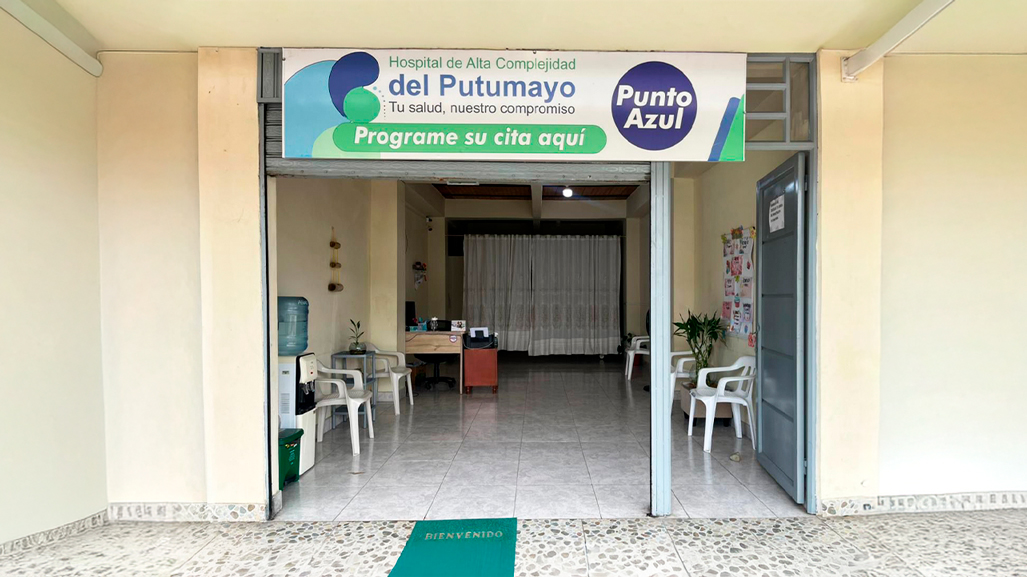 Fachada del Punto Azul en Sibundoy, Hospital de Alta Complejidad del Putumayo.